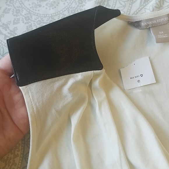 Banana Republic Top - Picture 4 of 6